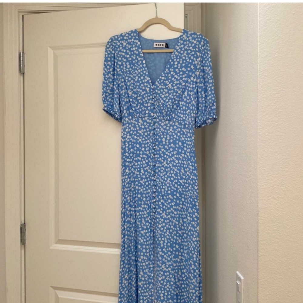 Rixo Staci Floral-print Crepe Midi Dress In Blue Violet